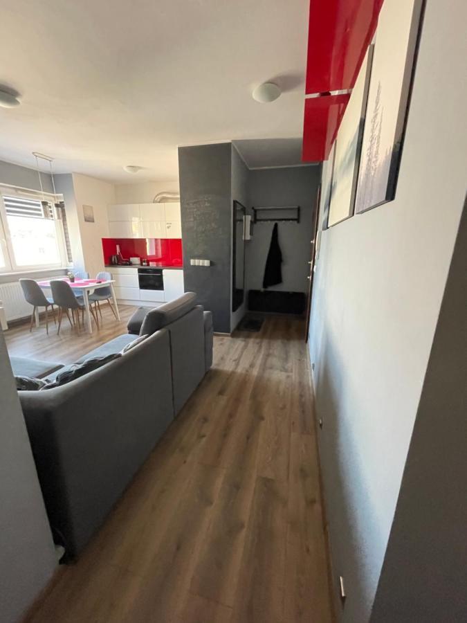 Gdynia Apartament 42 M Z Miejscem W Garazu Z Winda Blisko Centrum I Morza Exteriör bild