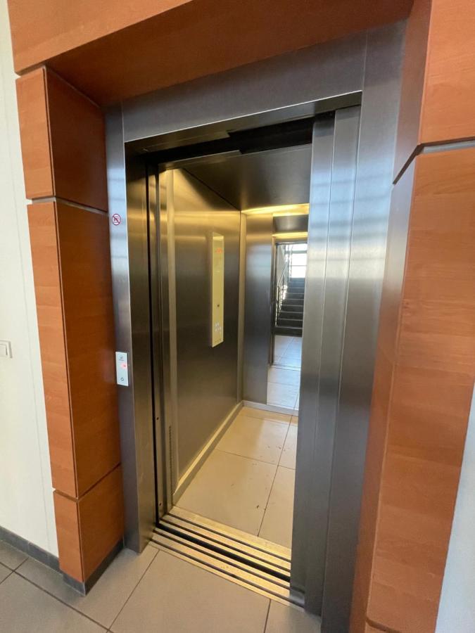 Gdynia Apartament 42 M Z Miejscem W Garazu Z Winda Blisko Centrum I Morza Exteriör bild