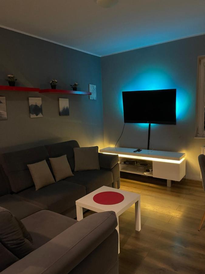 Gdynia Apartament 42 M Z Miejscem W Garazu Z Winda Blisko Centrum I Morza Exteriör bild